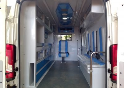 interior ambulancia